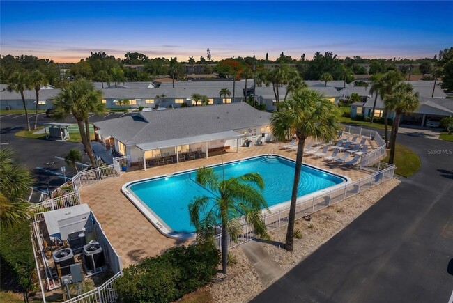 Photo - 5996 Hibiscus Dr Unit 6