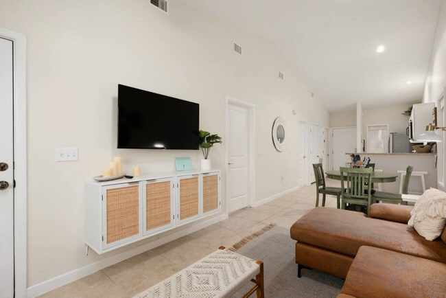 Photo - 108 Las Joyas Blvd Unit ID1329019P