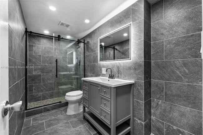 Photo - 401 Golden Isles Dr Unit 304