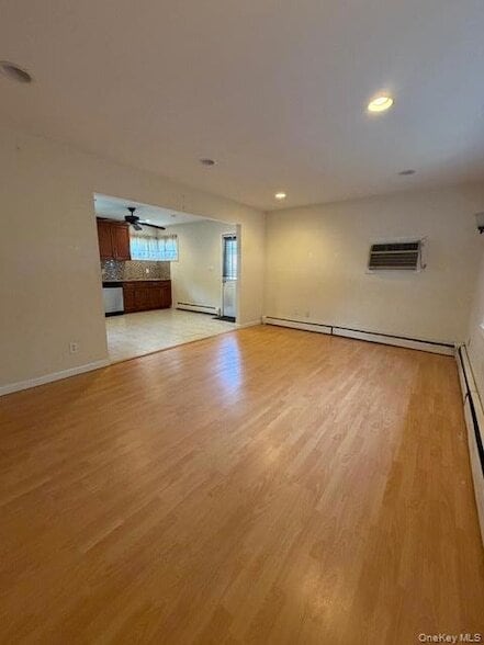 Photo - 3173 Roxbury Ln