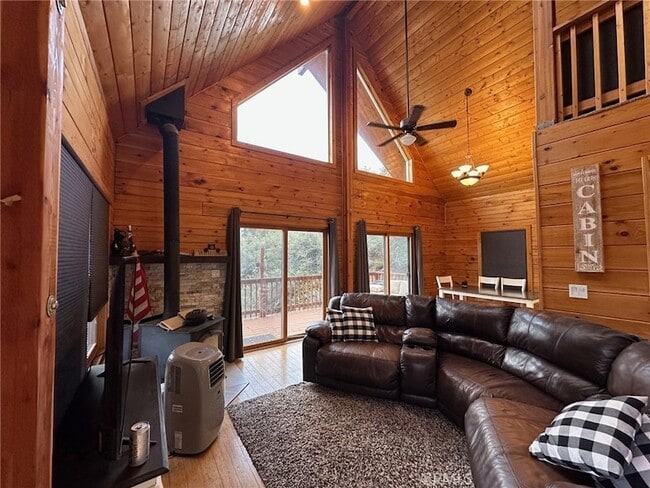 Photo - 1811 Zermatt Dr