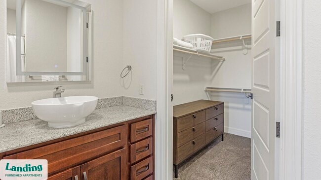 Photo - 6743 W 135th St Unit 211.1409219