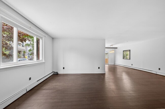 Photo - 1001 New York Ave