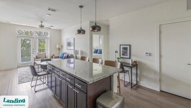 Building Photo - 5200 White Settlement Rd Unit 2312