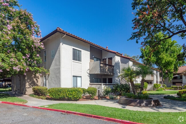 Building Photo - San Marino