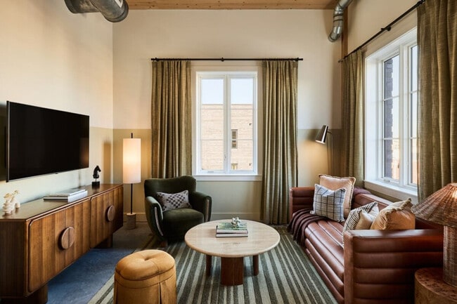 Building Photo - 812 Zubly St Unit ID1321205P