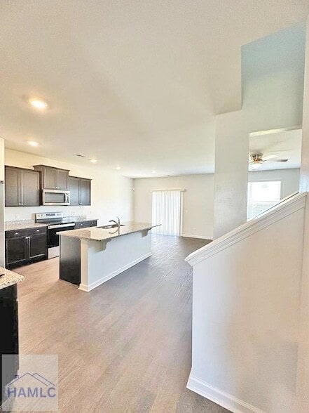 Photo - 163 Hogan Dr