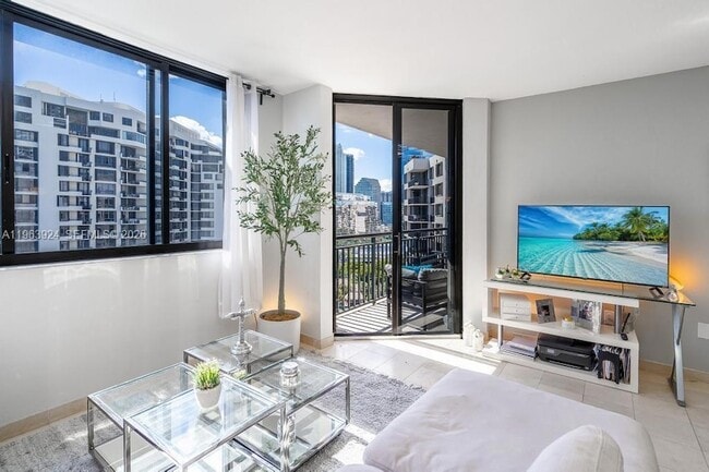 Photo - 540 Brickell Key Dr Unit 1619