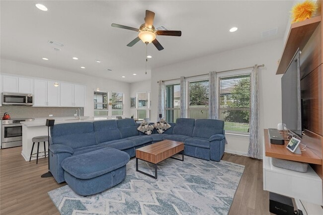 Photo - 10024 Dalliance Ln