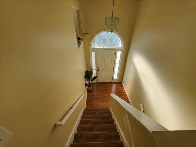 Photo - 5450 Twin Lakes Dr