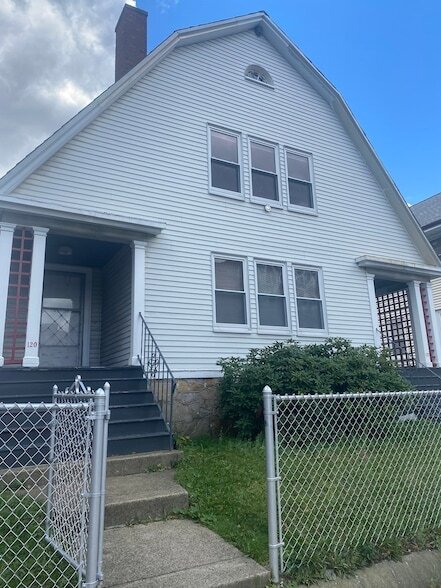 Photo - 120 Washington St Unit 2