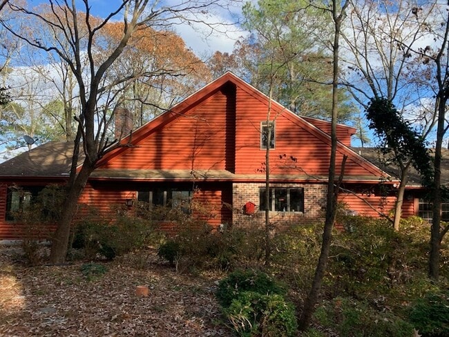 Photo - 9077 Henderson Ln