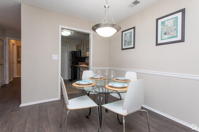 Dining room - Berkeley Landing Apartments