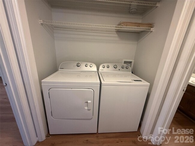 Photo - 415 W 8th St