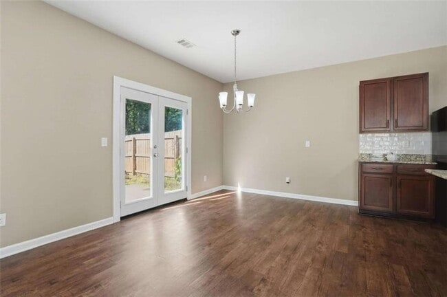 Photo - 514 Altama Way