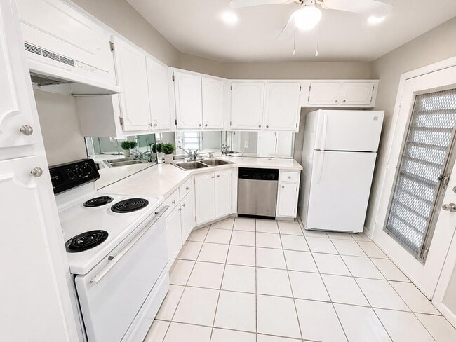 Photo - 3360 Spanish Moss Terrace Unit 313