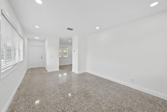 Photo - 3808 Broadway