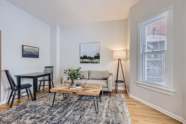 Building Photo - 601 S Pennsylvania St Unit ID1026265P