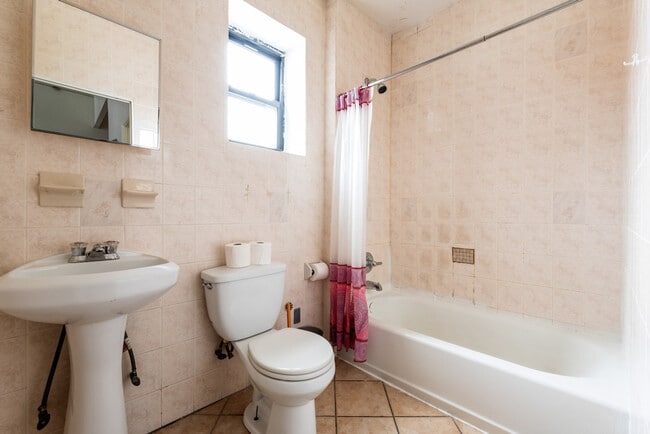 Photo - 351 E 117th St Unit SI ID1325114P
