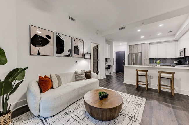 Building Photo - 1812 US-19 Unit SI ID1460735P