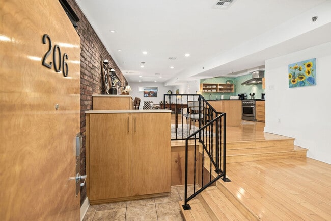 Photo - 339 N West Ave Unit ID1289057P