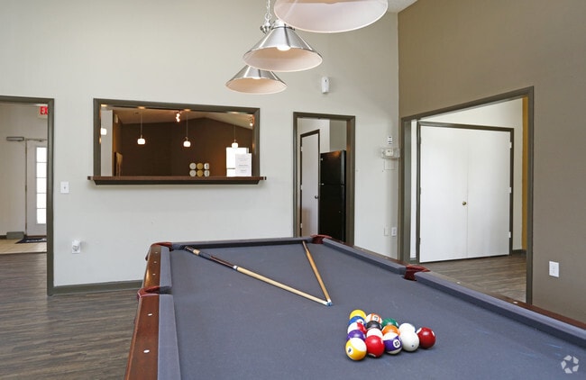 Game Room - Cape Harbor