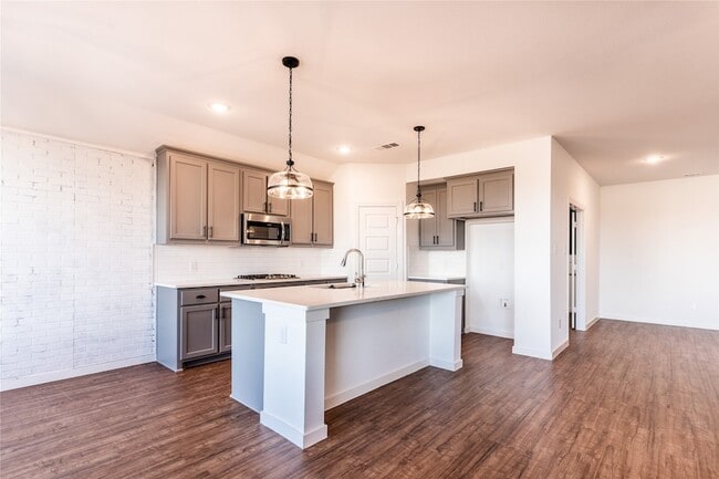 Photo - 1123 Bantham Wy