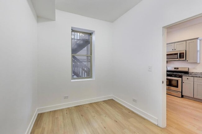 Photo - 1908 W 48th St Unit 1R