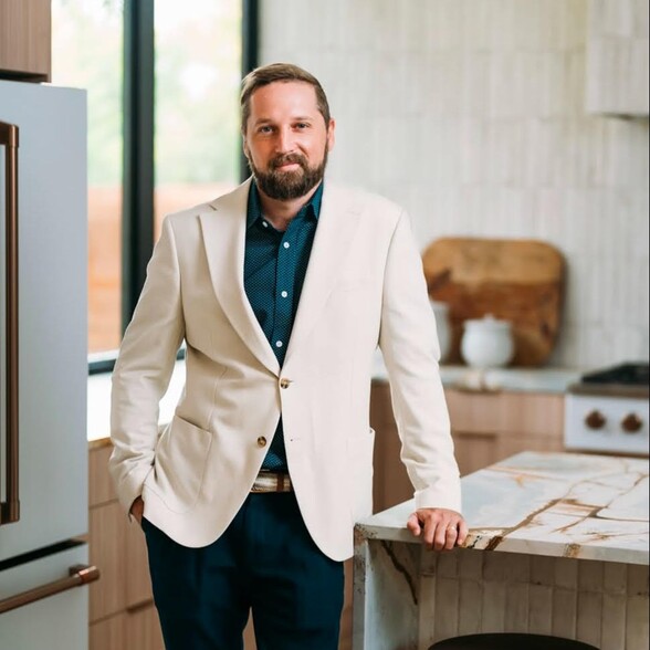 Primary Contact Photo