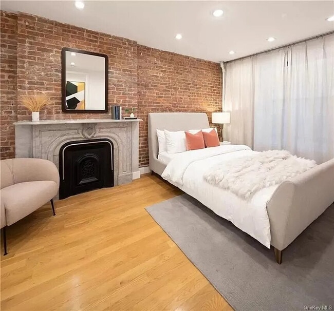 Photo - 543 3rd Ave Unit ID1058845P