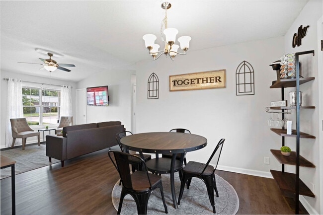 Photo - 3415 Oak Lawn Dr Unit ID1234446P