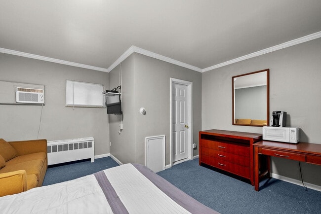 Photo - 18732 Dix Toledo Rd Unit ID1262256P