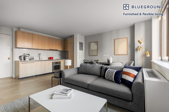 Photo - 250 W 19th St Unit FL7-ID427