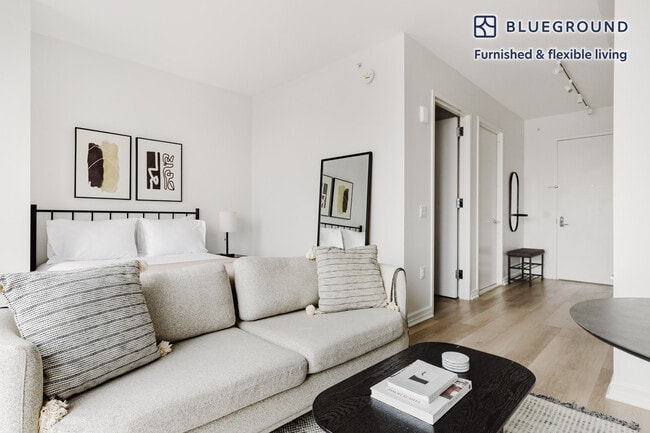 Photo - 275 S 5th St Unit FL17-ID1764