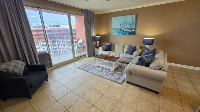 Building Photo - 9900 S Thomas Dr Unit SI ID1523370P