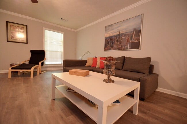Photo - 846 Park Pl NE Unit SI ID1569847P