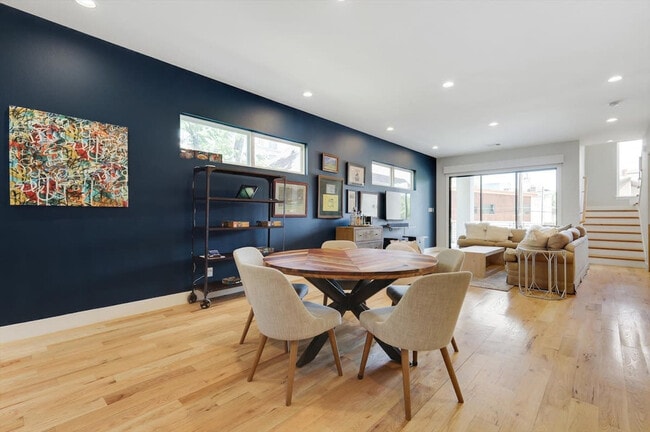 Photo - 2421 Throckmorton St Unit ID1019591P