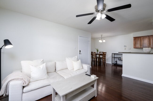 Photo - 5995 N 78th St Unit SI ID1540138P
