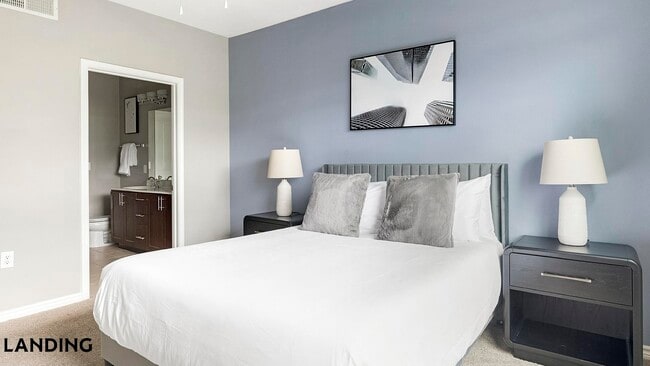 Photo - 15777 Quorum Dr Unit 3302
