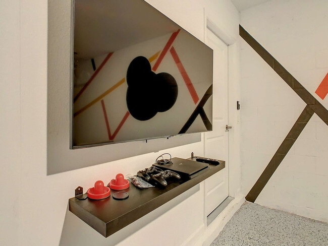 Photo - 9338 Sommerset Hills Dr Unit ID1315030P