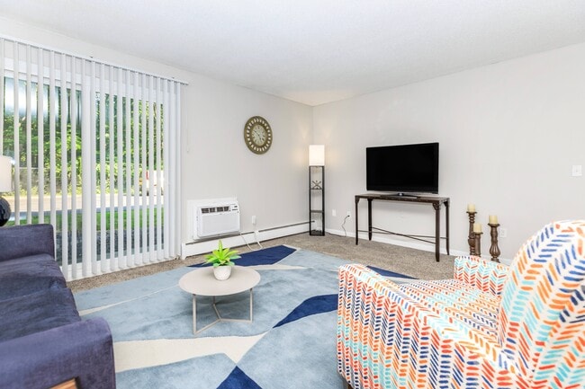 Photo - Rivers Edge Apartments