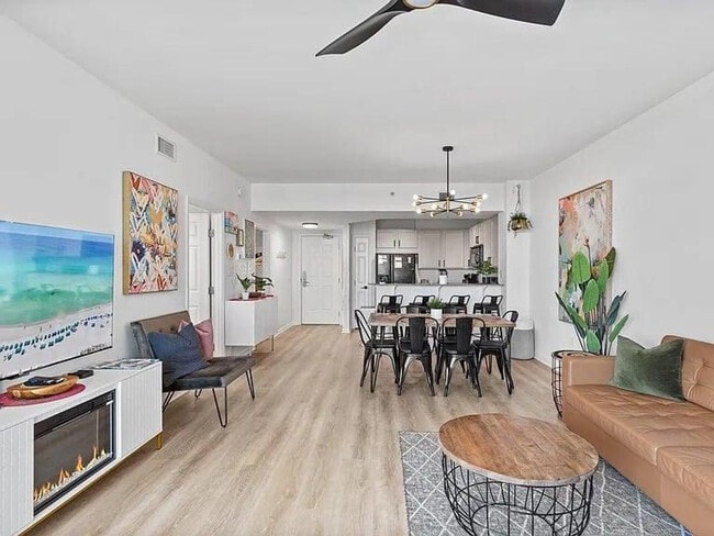 Photo - 4203 Indian Bayou Trail Unit SI ID1447163P