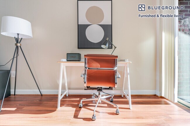 Photo - 3900 Fairfax Dr Unit FL6-ID1223