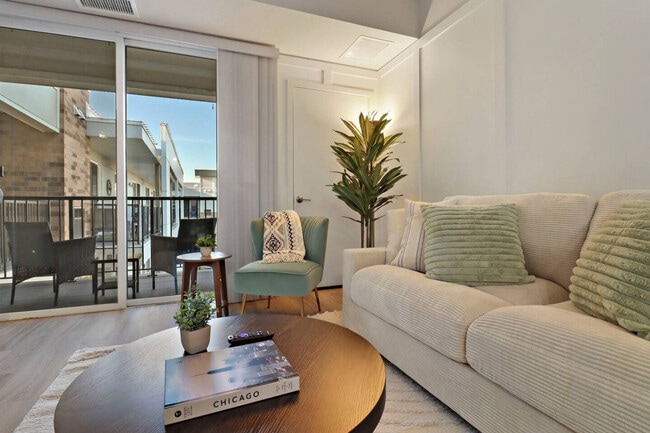 Photo - 28294 Ferry Rd Unit ID1366989P