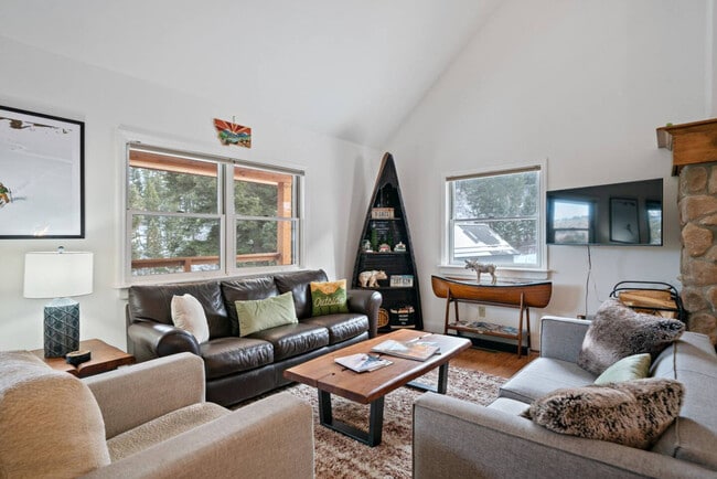 Building Photo - 420 Colt Rd Unit SI ID1459460P