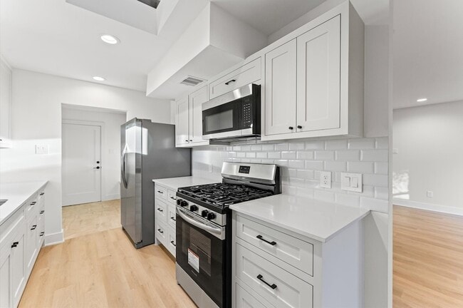 Photo - 10607 Overbrook Ln