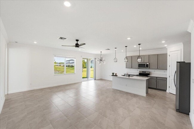 Photo - 3527 Angler Dr