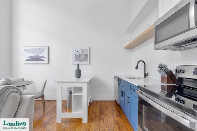 Photo - 31 Victor St Unit 218.1406464