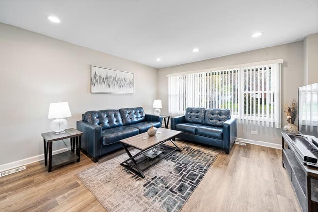 Photo - 820 Shawnee Dr Unit ID1285030P