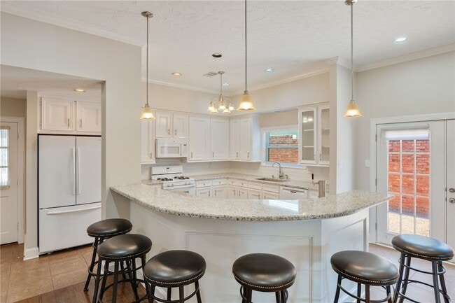 Photo - 1205 Brook Hollow Dr